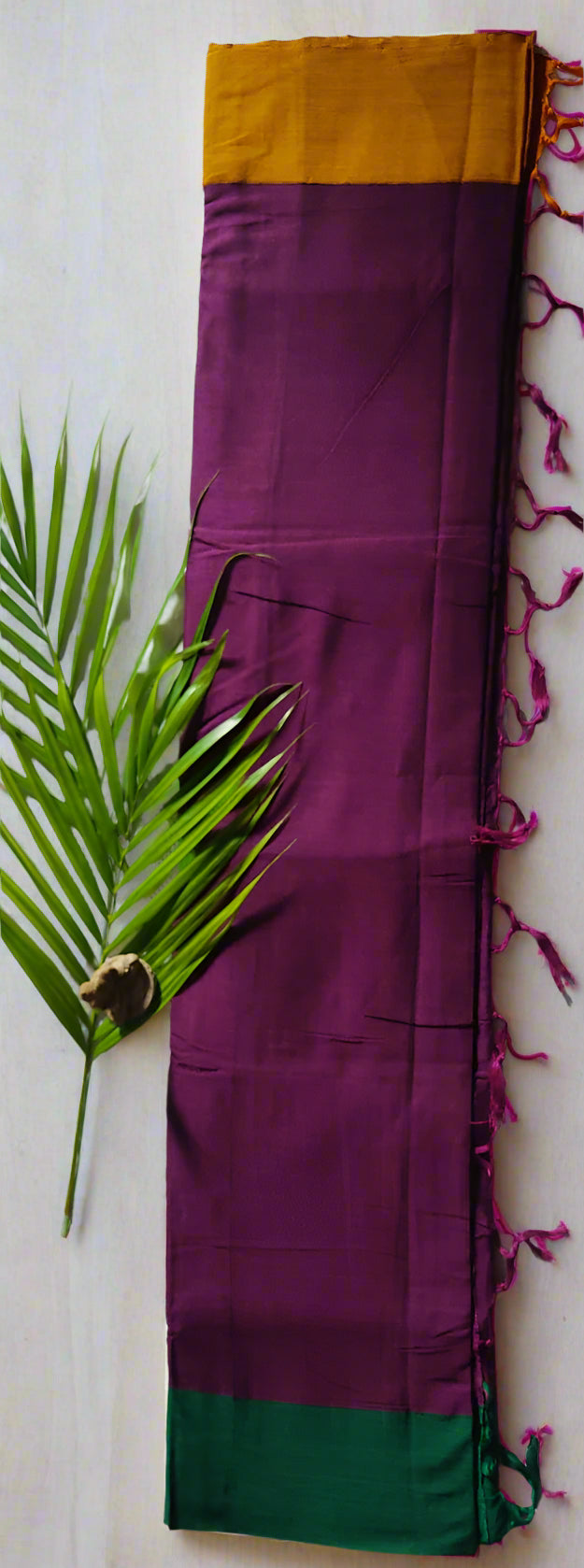 Plain Cotton Saree – Lightweight Handloom Saree for Office & Casual Wear