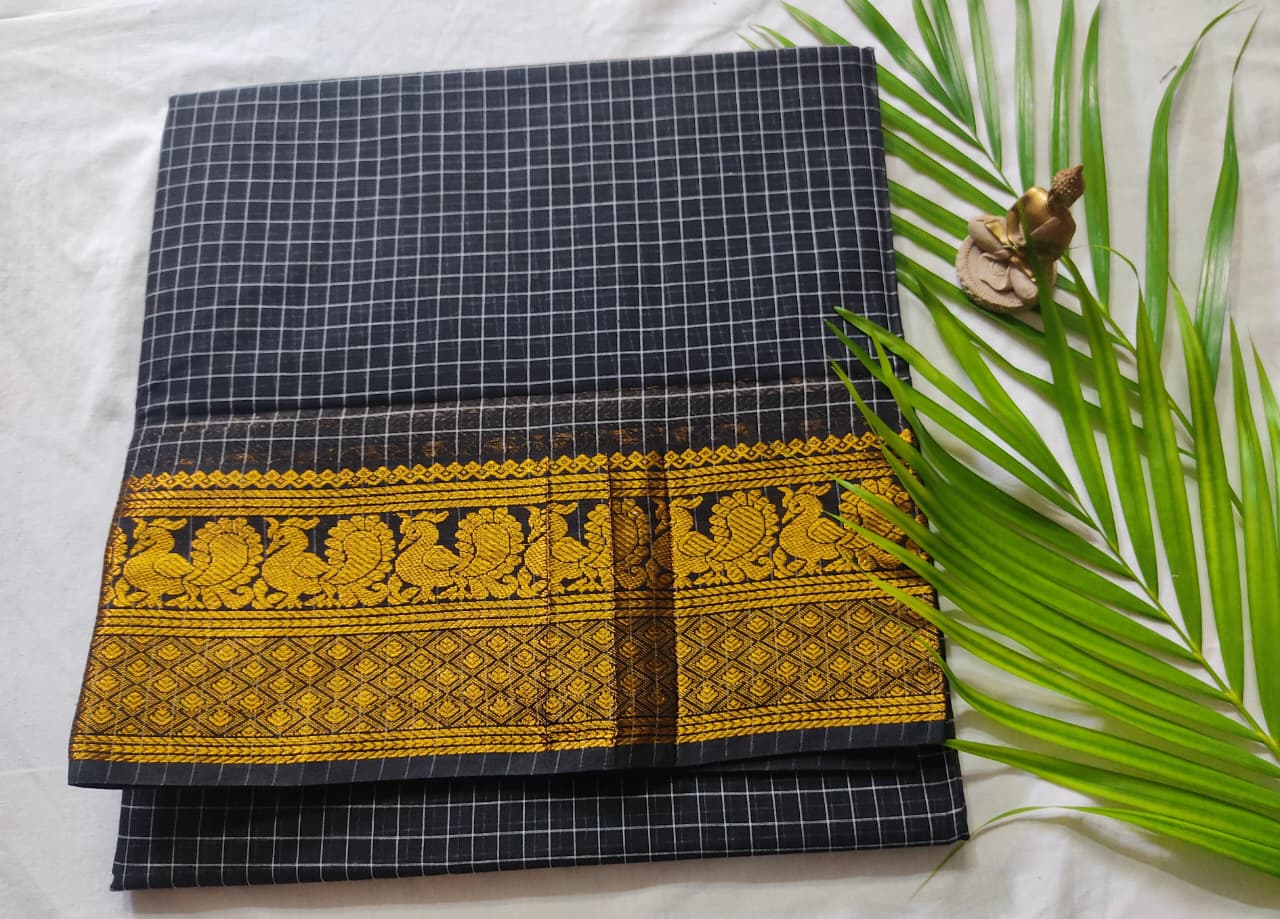Cotton Saree with Checks Pattern – Handloom Saree for Daily & Office Wear