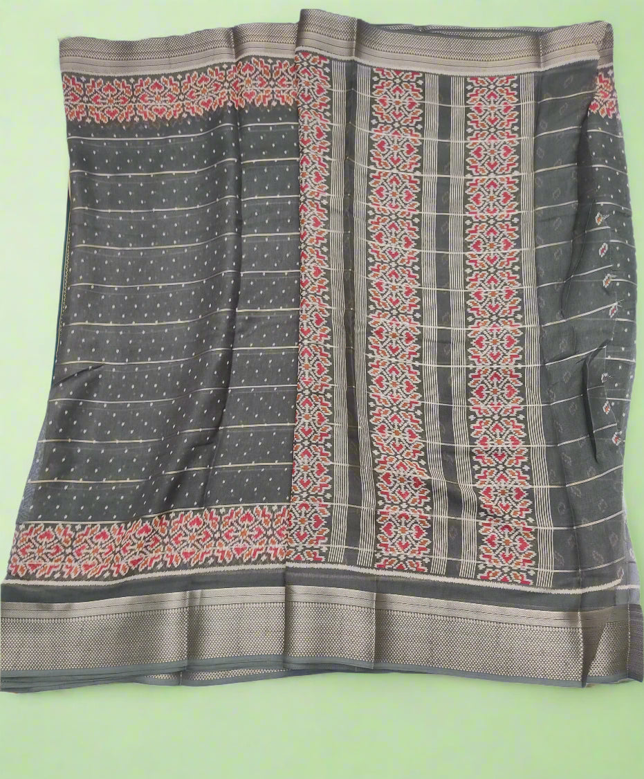 Synthetic printed saree
