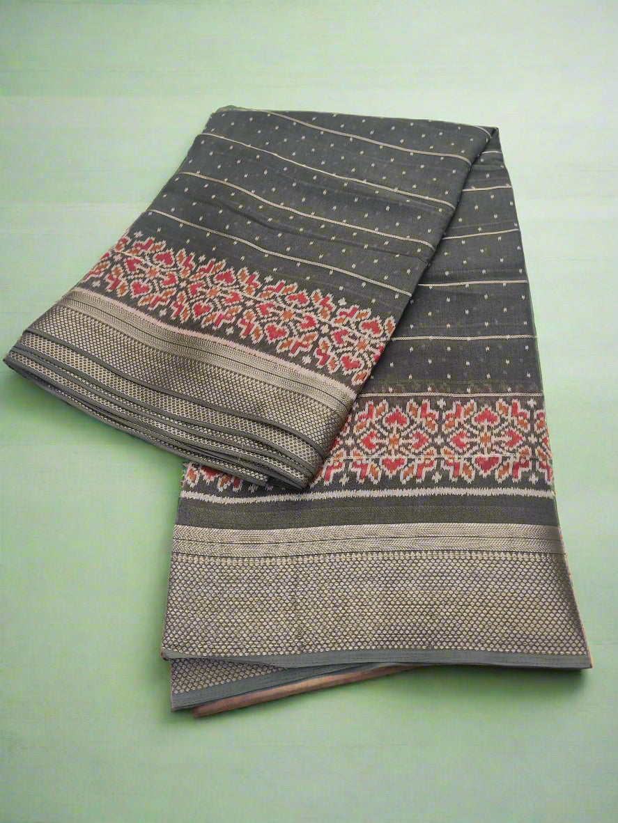 Synthetic printed saree