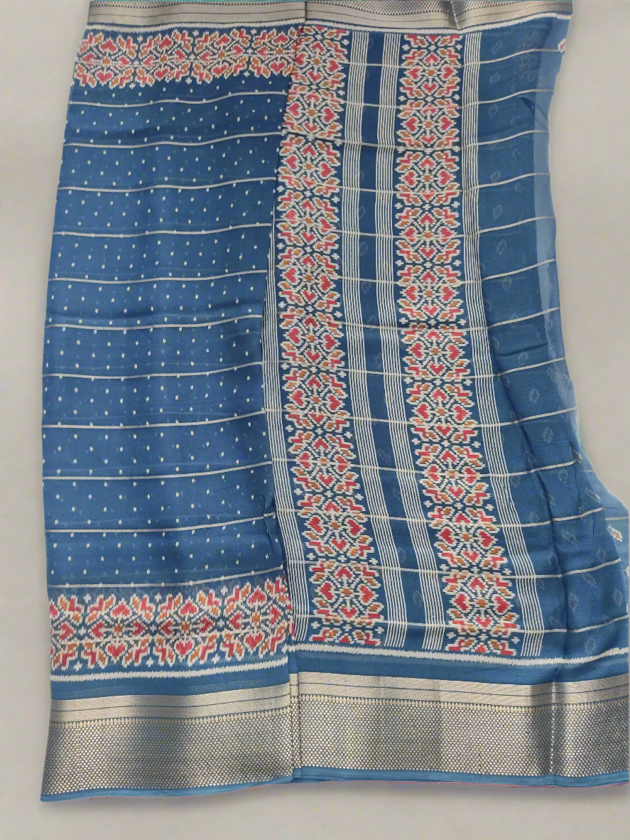 Synthetic printed saree