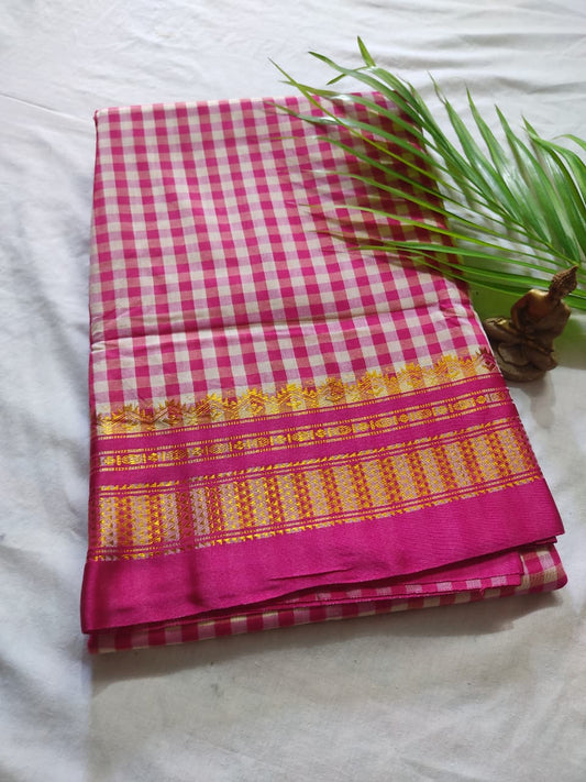Cotton Saree with Checks Pattern – Handloom Saree for Daily & Office Wear