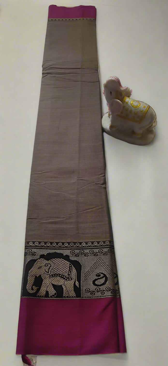 Narayanpet Cotton Saree – Authentic Handloom Saree with Traditional Border